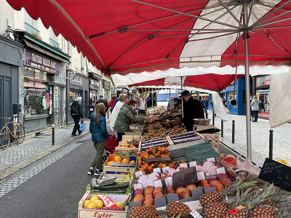 Fruits et légumes à découper Jour de marché